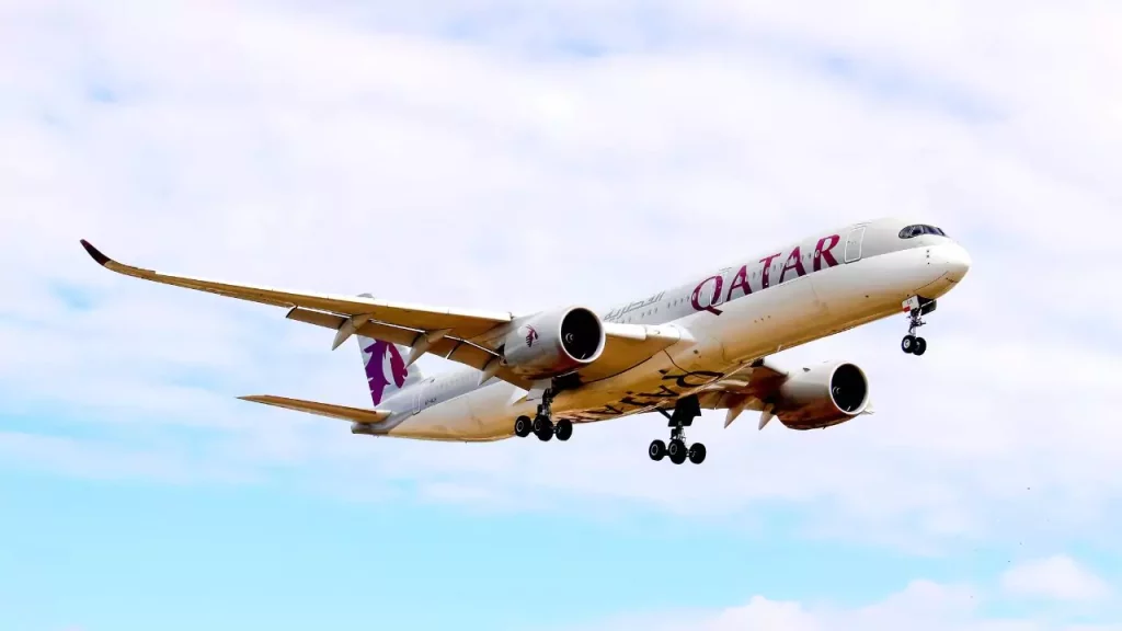 Qatar flight Booking