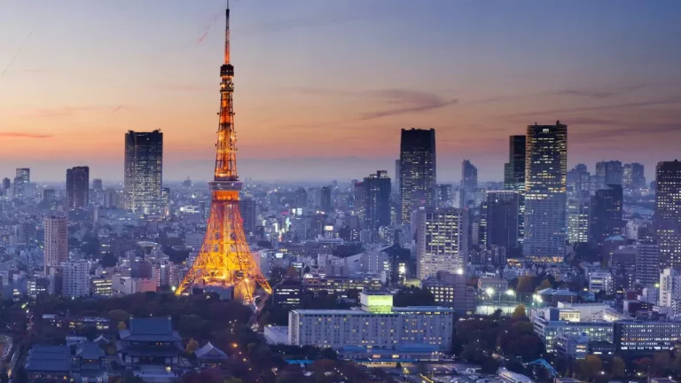 Exploring Tokyo Tower's Iconic Skyline 2024